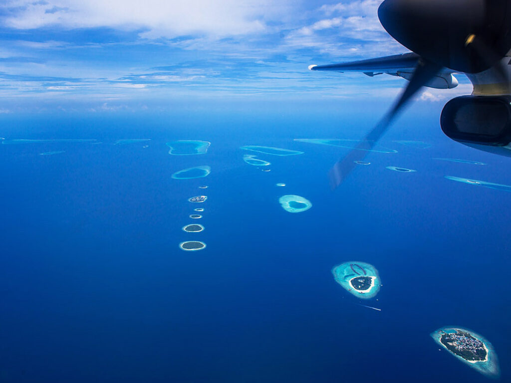 Landing in Maldives - Asad