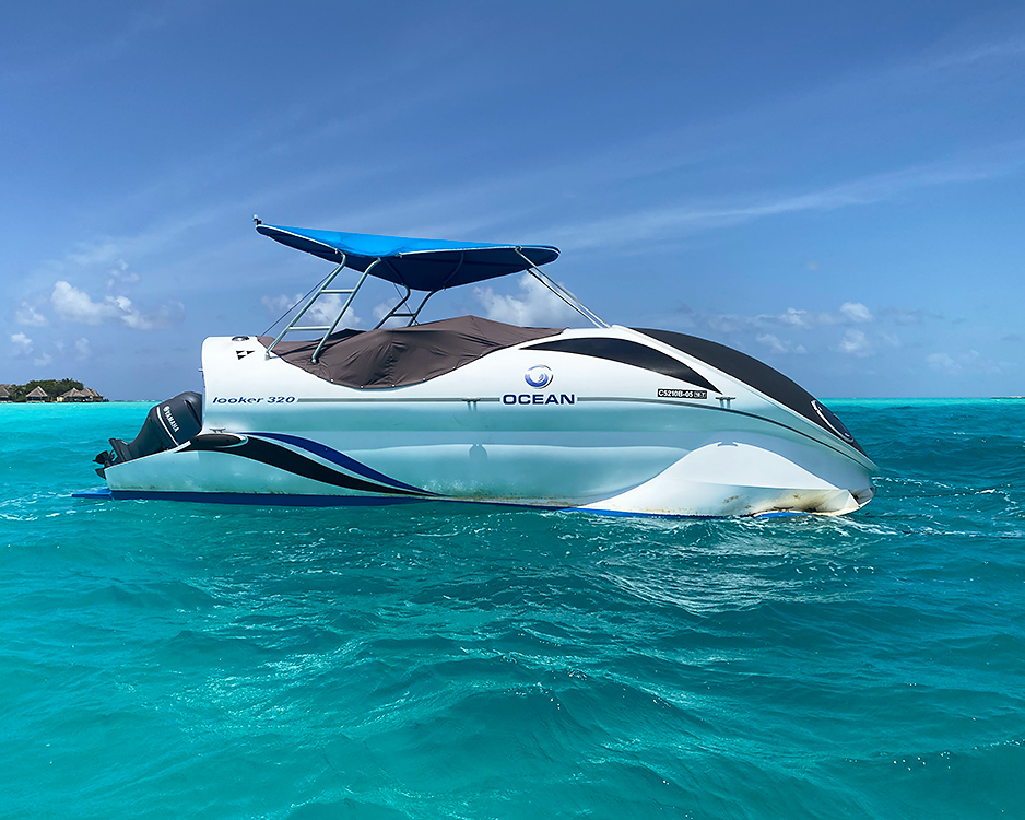 Glass bottom Boat